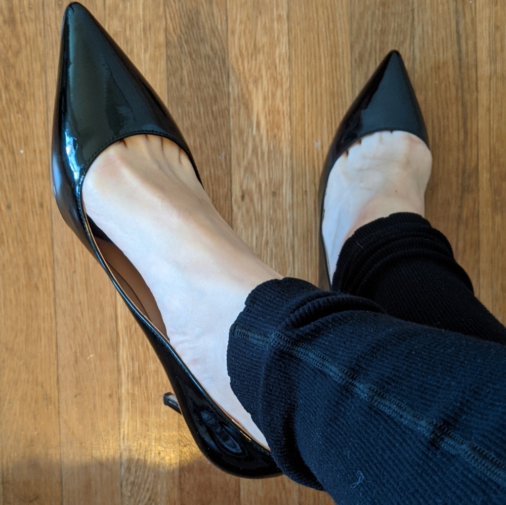 Black patent vegan leather pumps